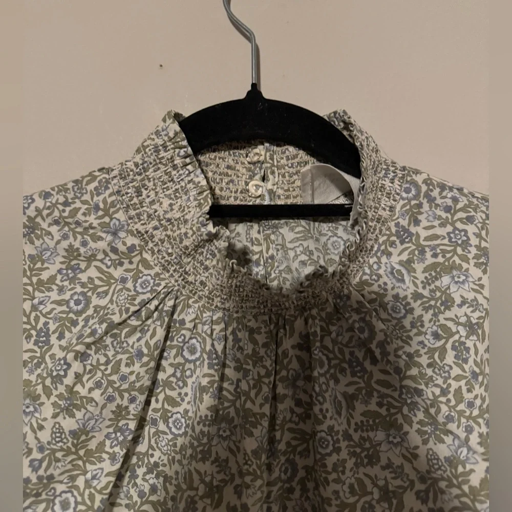 EUC Tuckernuck Hyacinth House Floral Smocked-Neck Long Sleeve Blouse 100% Cotton - Picture 12 of 14